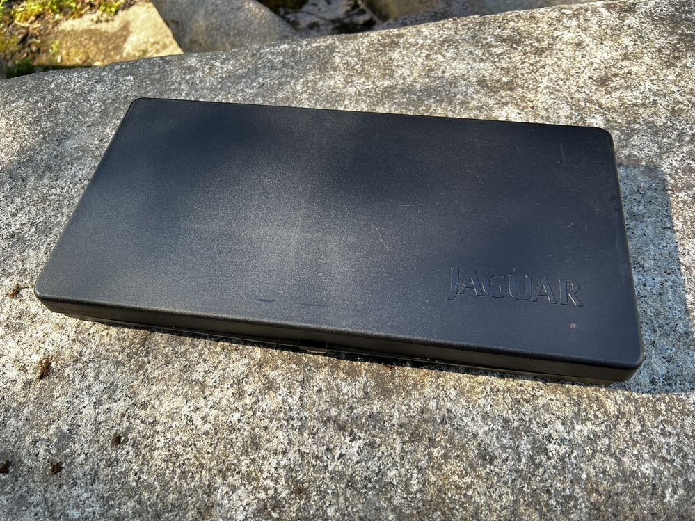 Original tool box empty for Jaguar XJ40