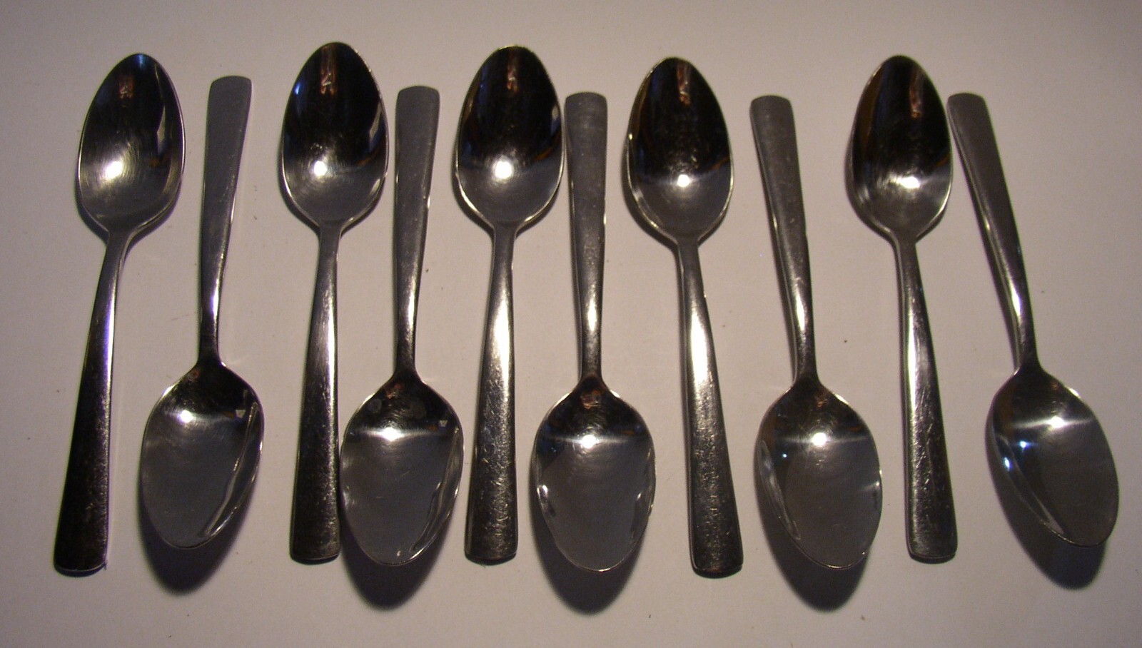 10 Pc Oneida APTITUDE Stainless Soup Spoons