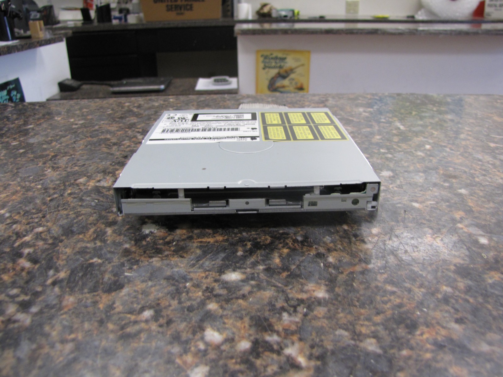 Vintage Apple 24X Internal 50-Pin CD-ROM iMac CR-1760-J p/n 678-0213