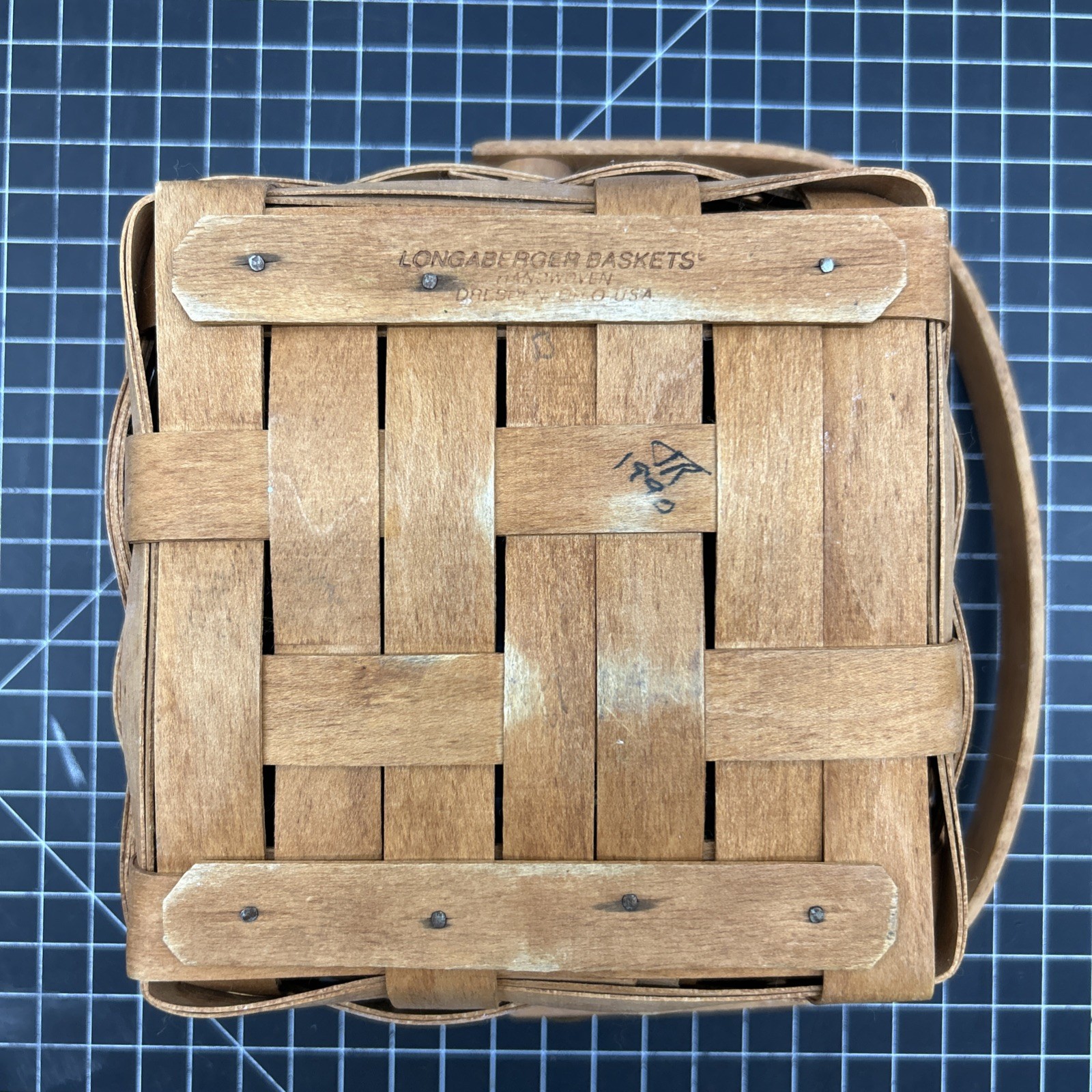1999 Longaberger Berry Basket with Swing Handle; 7" Square
