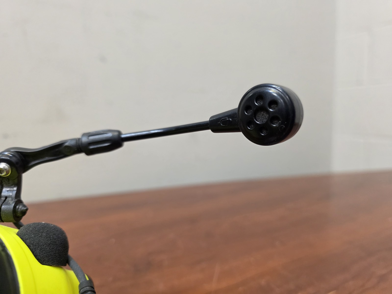 3M PELTOR LiteCom Plus Headset MT73H7A4610NA