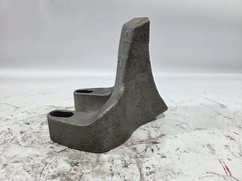 Torque Rod Bracket 3150T2984 for Meritor (338-10424)