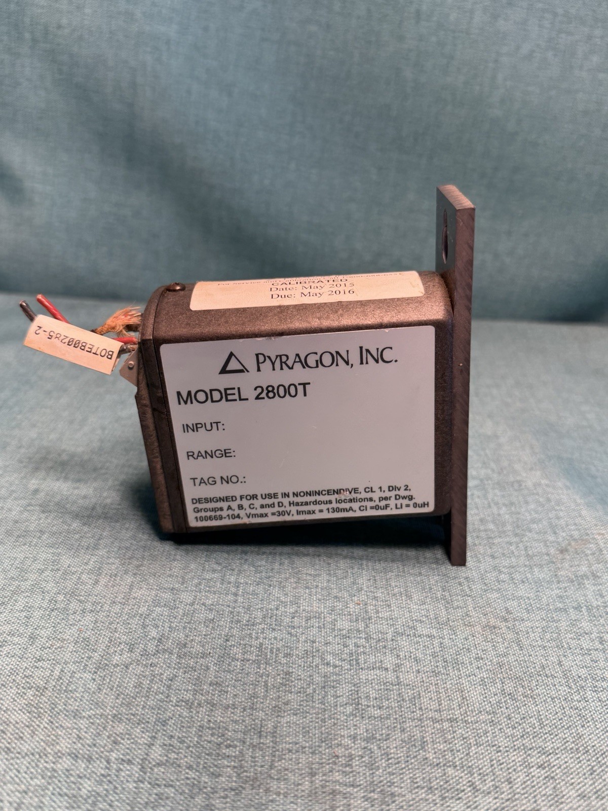 USED Pyragon 2800T Universal Temperature Transmitter