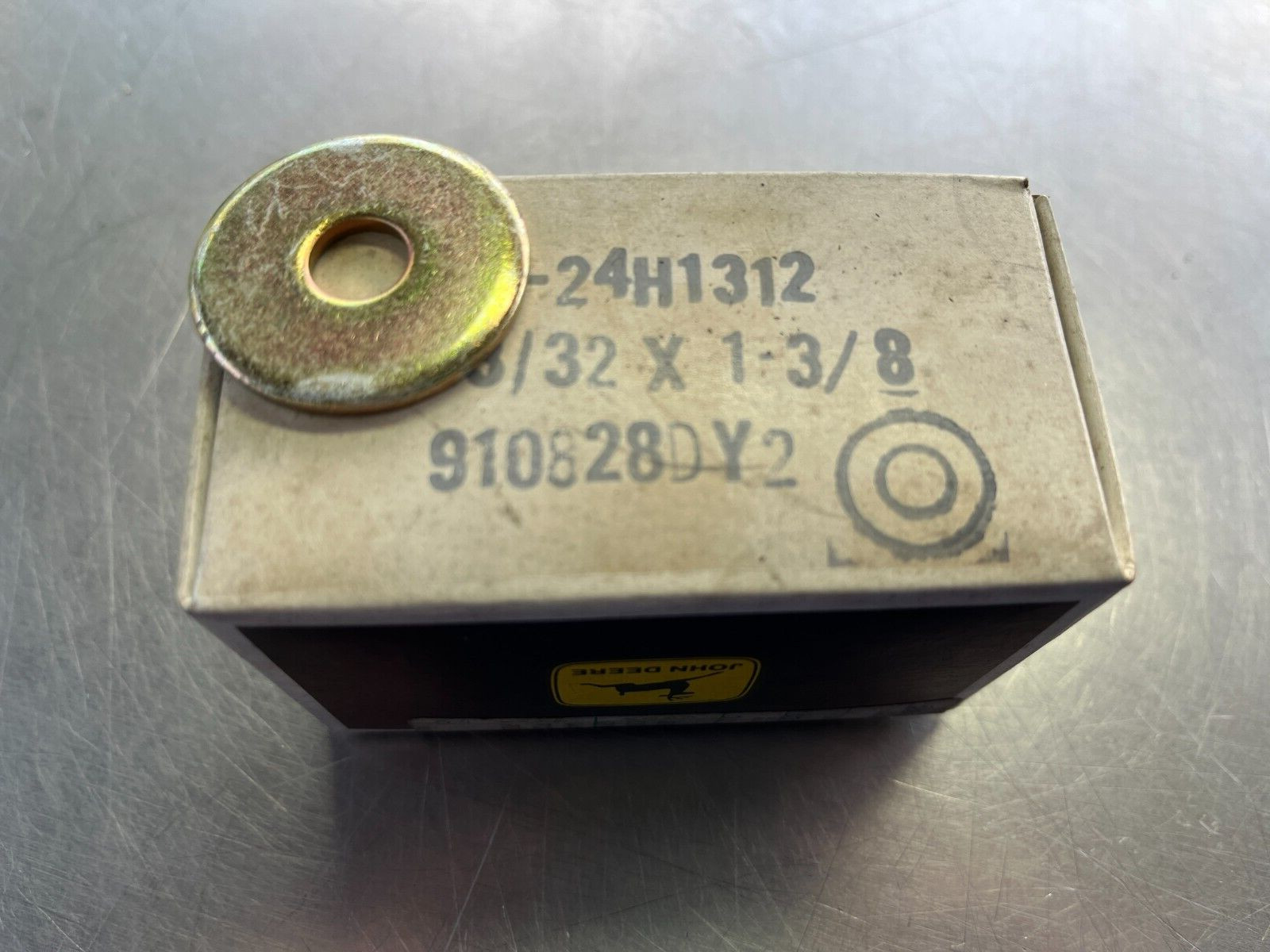 24H1312   Genuine OEM  John Deere  WASHER