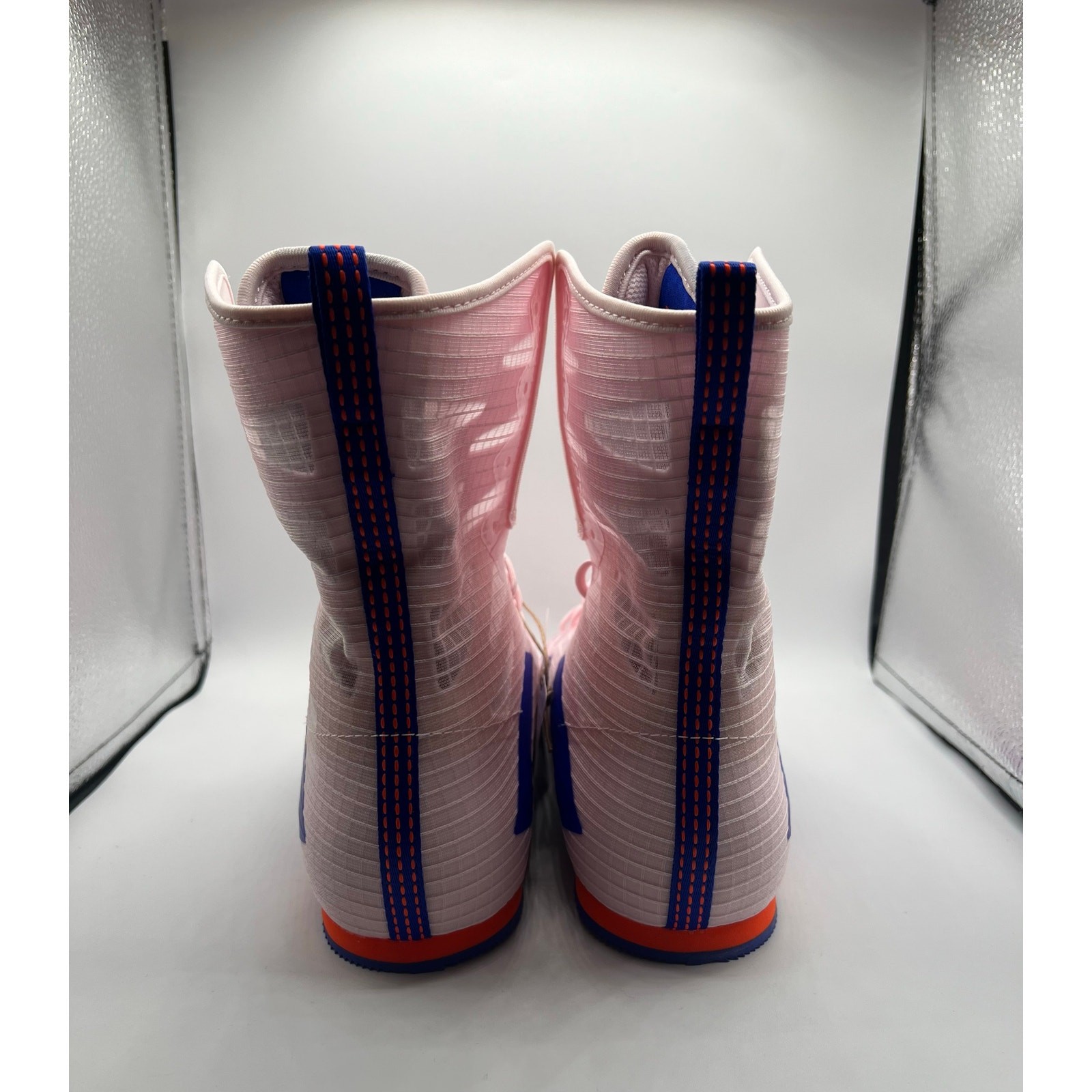 Adidas Box Hog 4 “Almost Pink Lucid blue” size 10.5 men’s