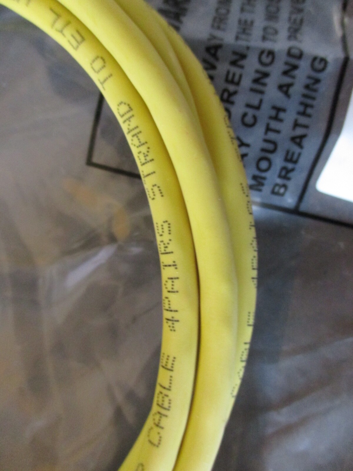 ETHERNET PATCH CABLE 6FT CAT 6 YELLOW UC097