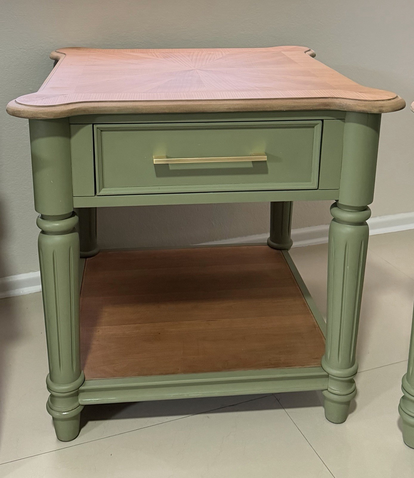 Adorable Nightstand/End Table