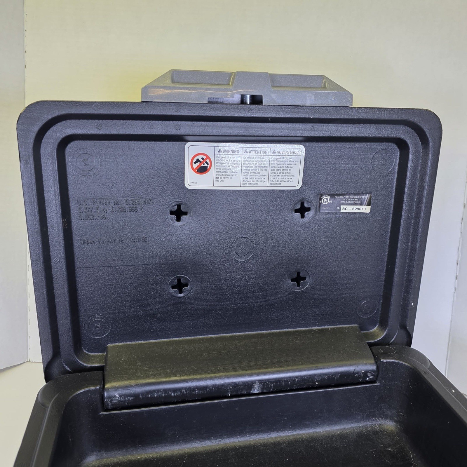 SentrySafe R4132 fire-rated chest NO KEYS