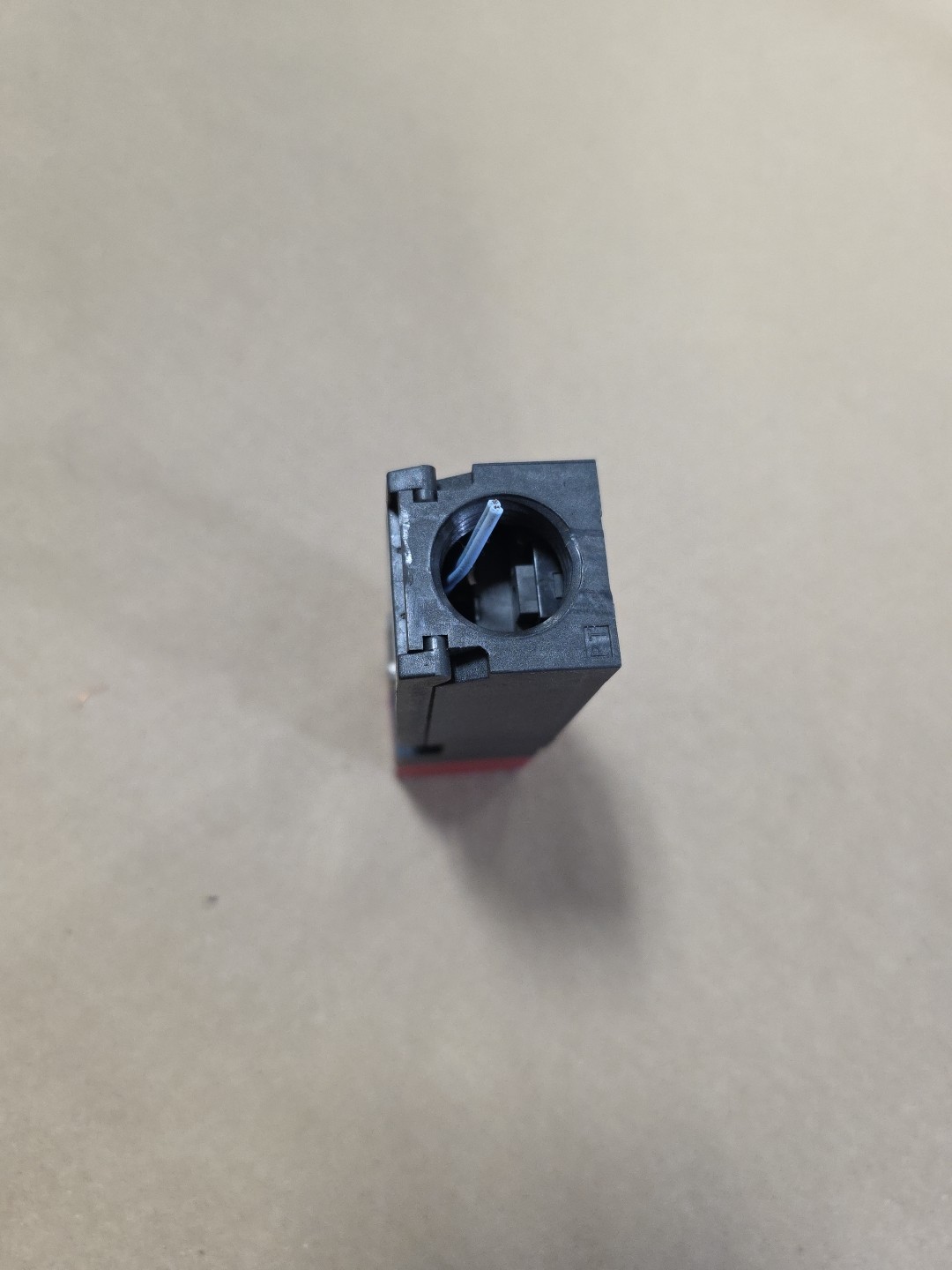 EATON E48P4K1 Series A1 Key Interlock Switch