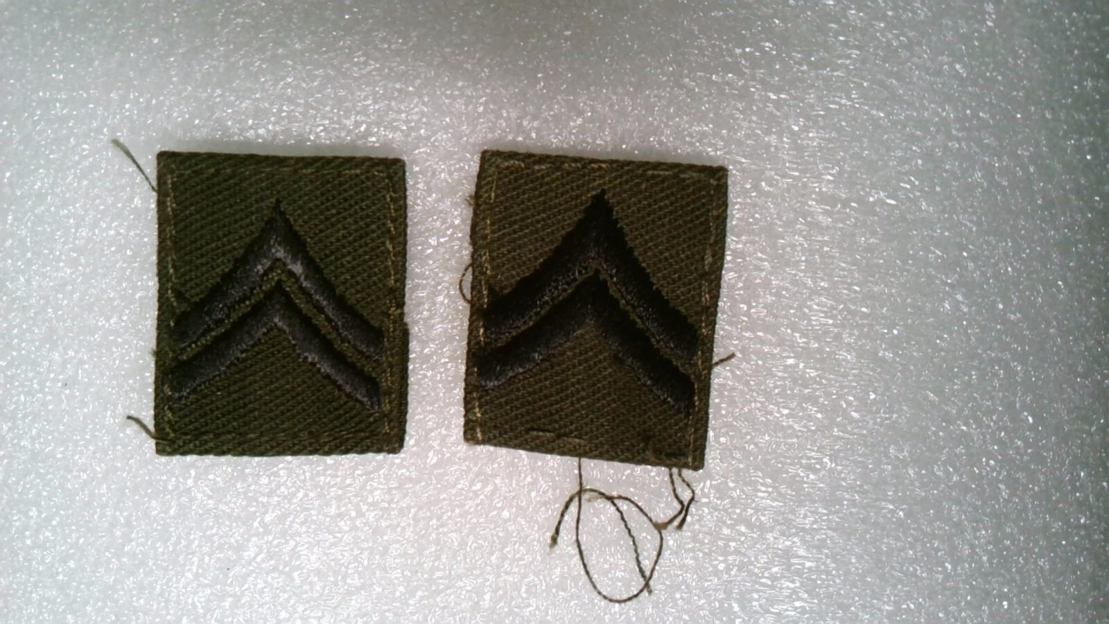 MILITARY PATCH SEW ON RANK SET OF 2 PULLED OFF UNIFORMS OD GREEN E-4 CORPORAL