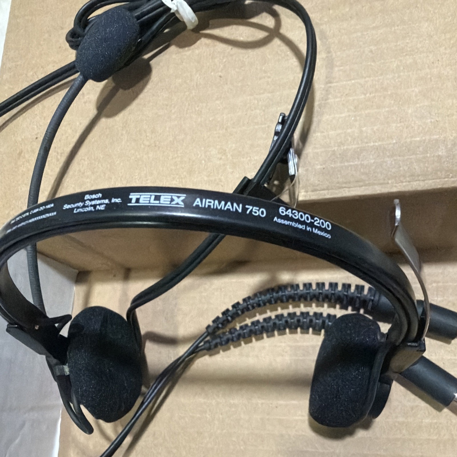 Telex Airman 750 Aviation Headset Dual GA Aircraft 64300-200 BRAND NEW NO BOX!!