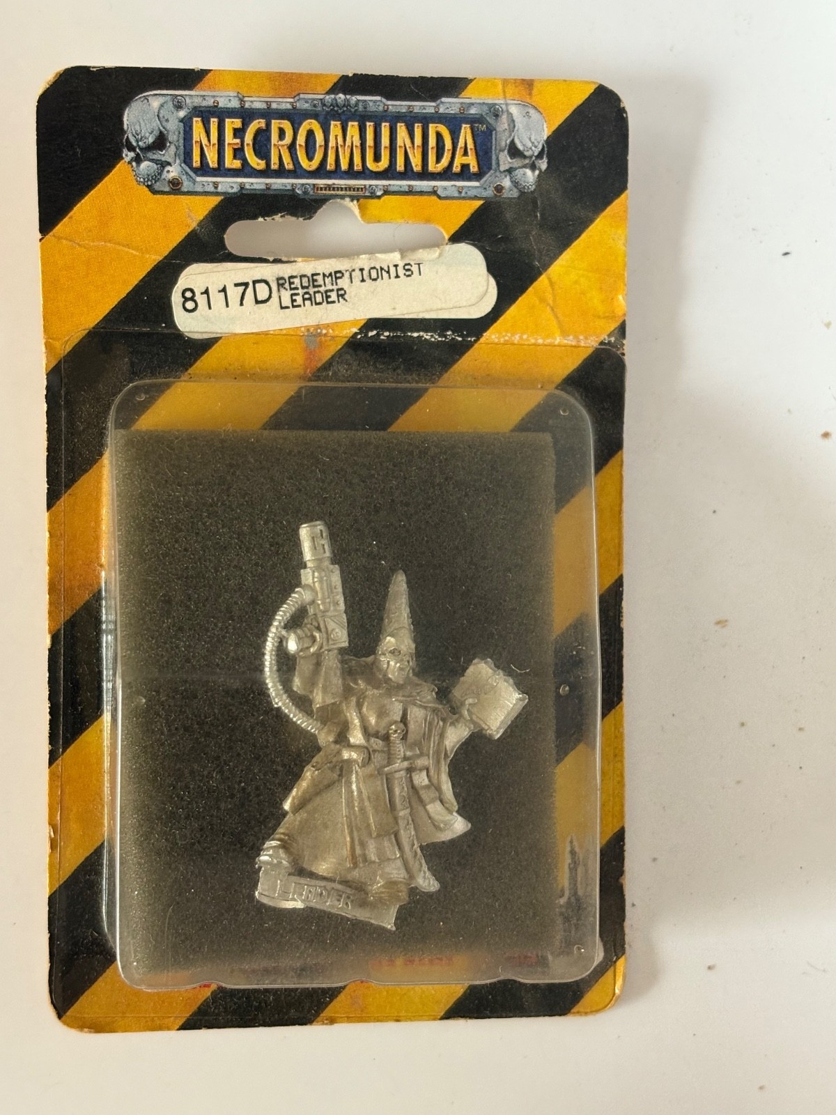Necromunda Redemptionist Leader 8117 OOP Metal Blister Games Workshop 1996 Seale