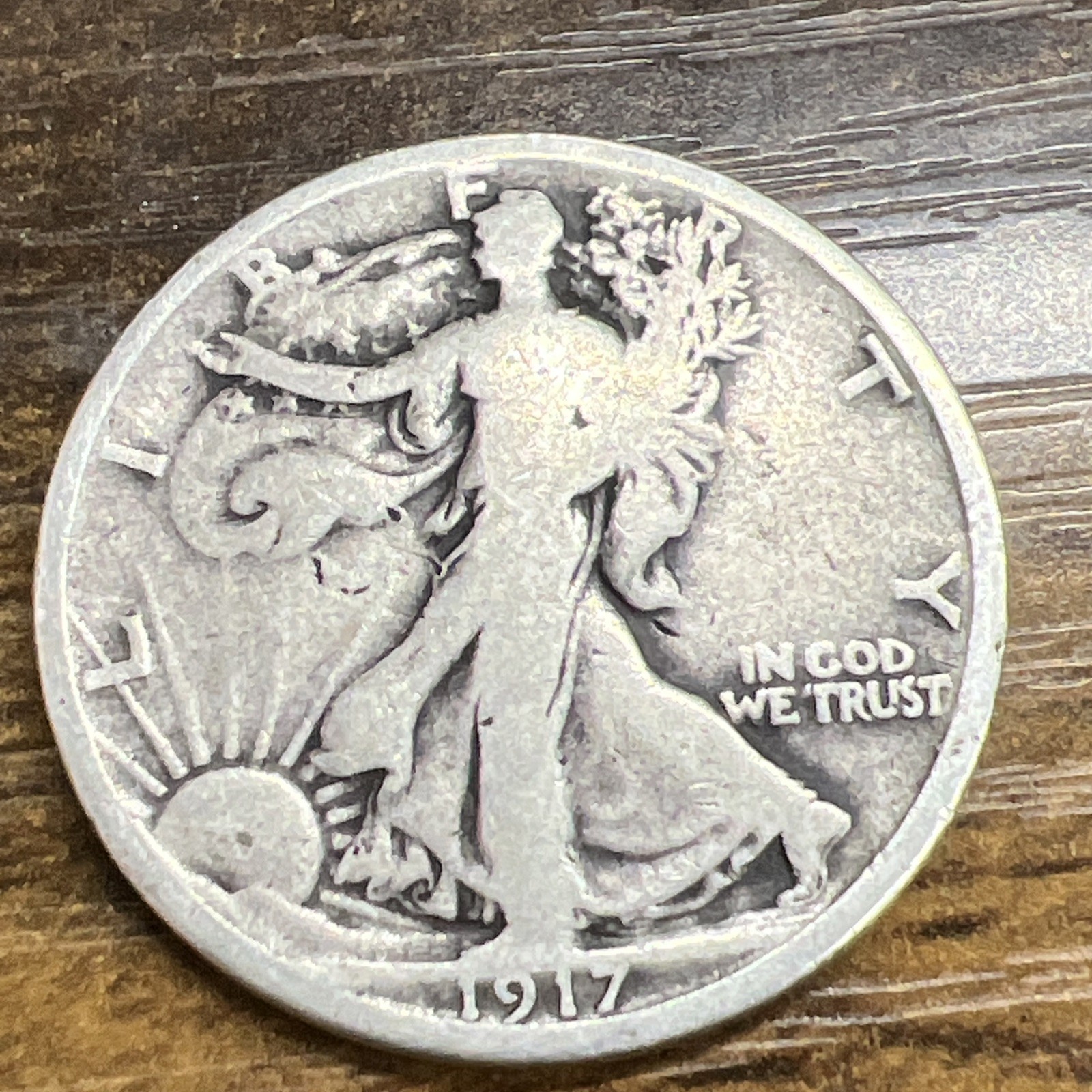 1917 WALKING LIBERTY SILVER HALF DOLLAR  ACTUAL COIN List Collector’s Value