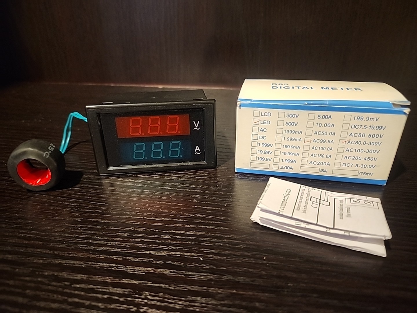 D85 Digital Meter LED AC 99.9A AC80.0-300V (DL85-2042)