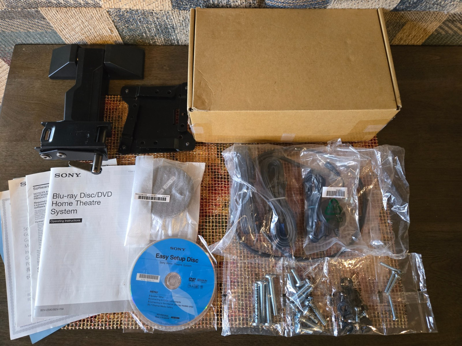 Sony Blu-Ray Disc/DVD Home Theatre System Accessory Kit Speaker Wire iPod Dock