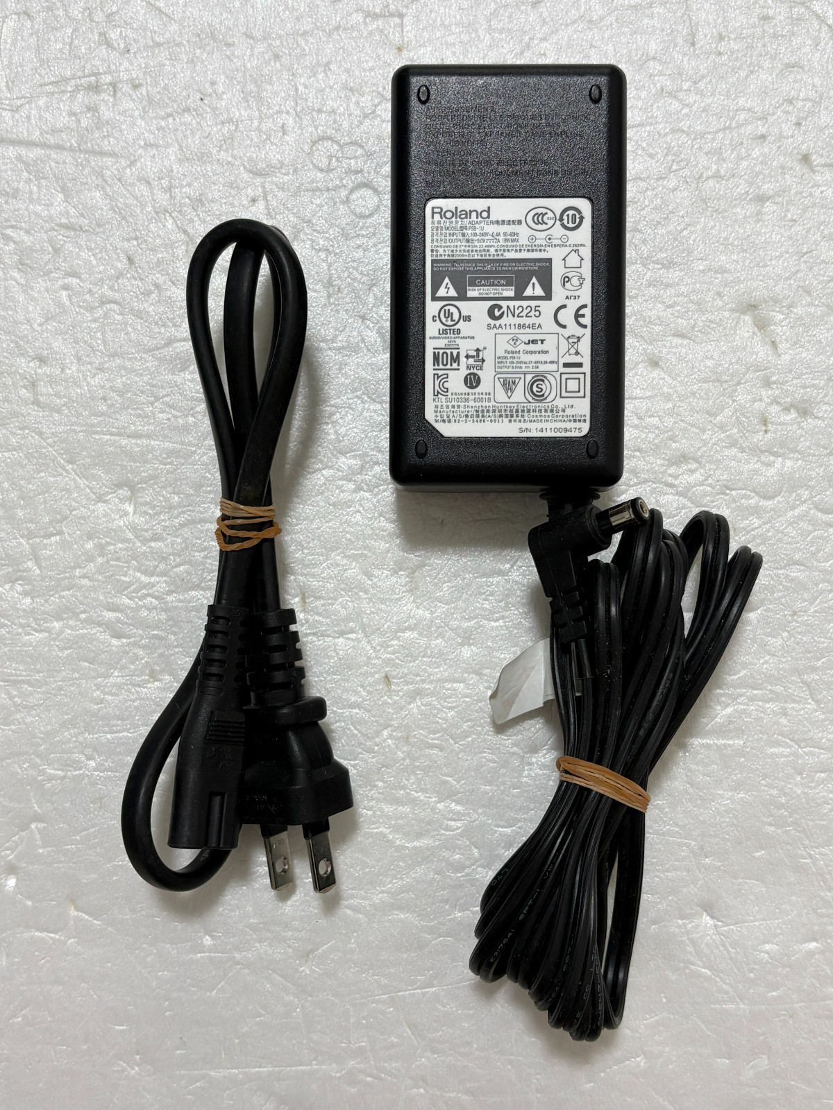 Roland Edirol P-10 Visual Sampler Video Presenter with Power Cable and SD Card