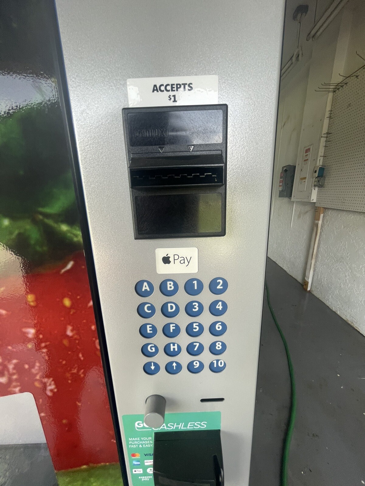 Food and drink combo vending machine