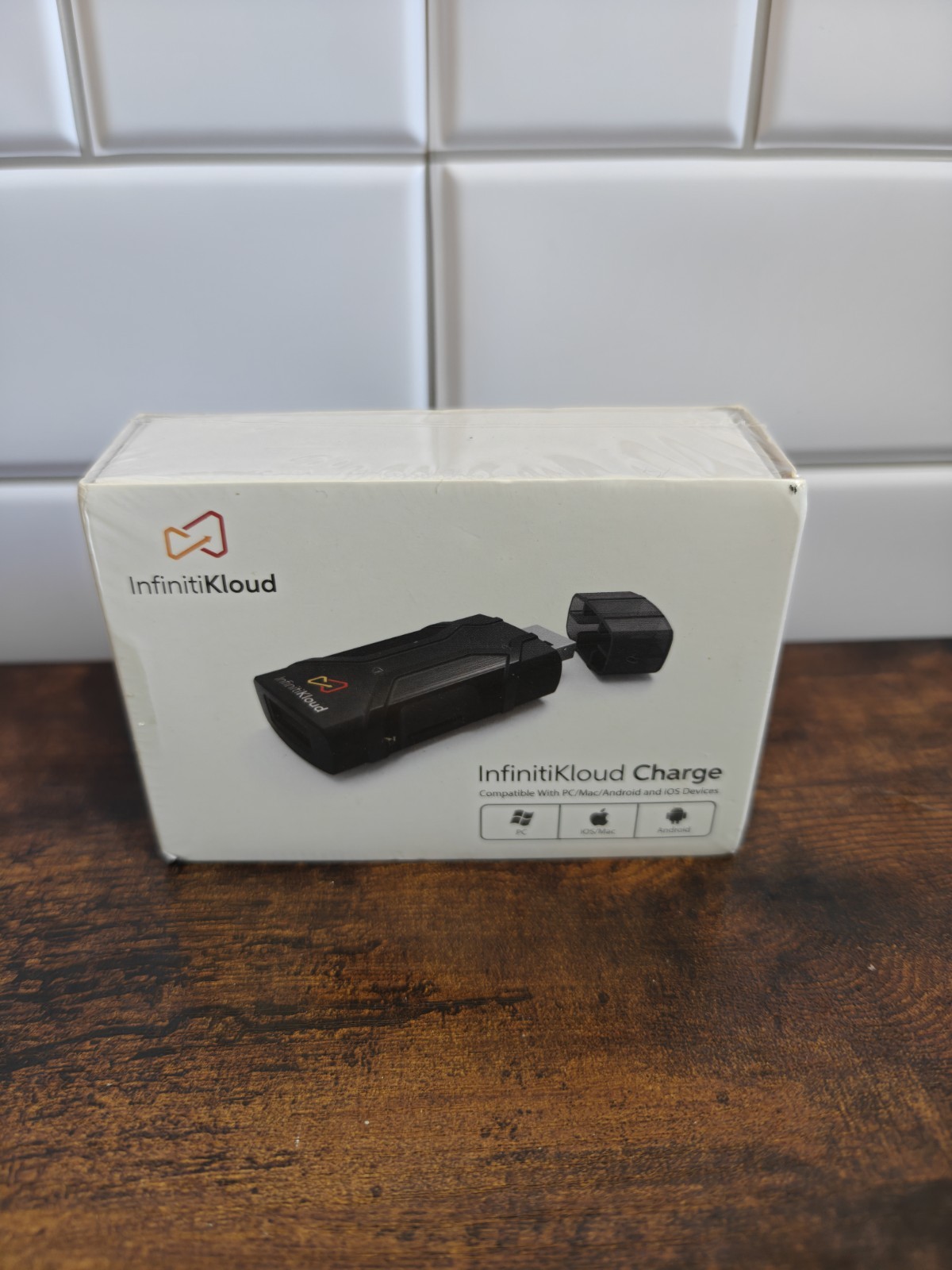InfinitiKloud SD USB Powered Backup Drive PC/Mac/Android Devices Factory Sealed