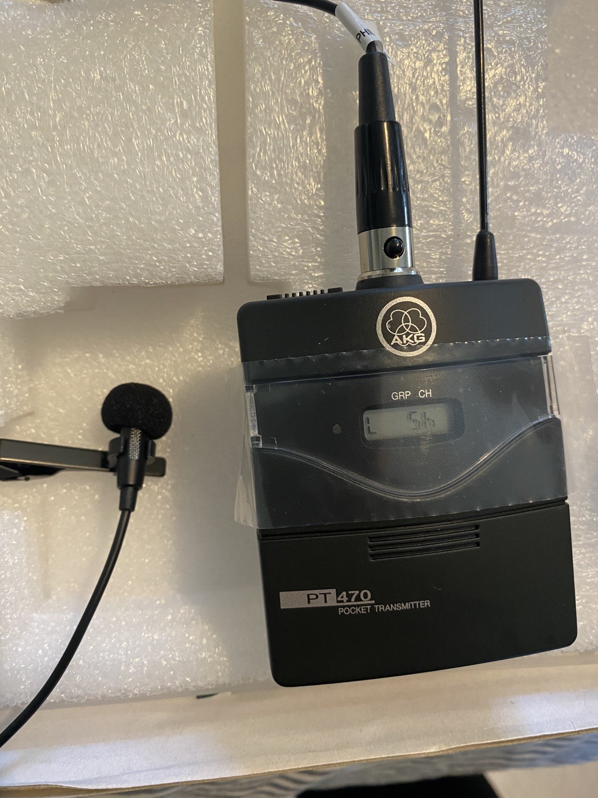 Wireless Microphone AKG WMS450 Wireless Presenter Set - open box, unused.