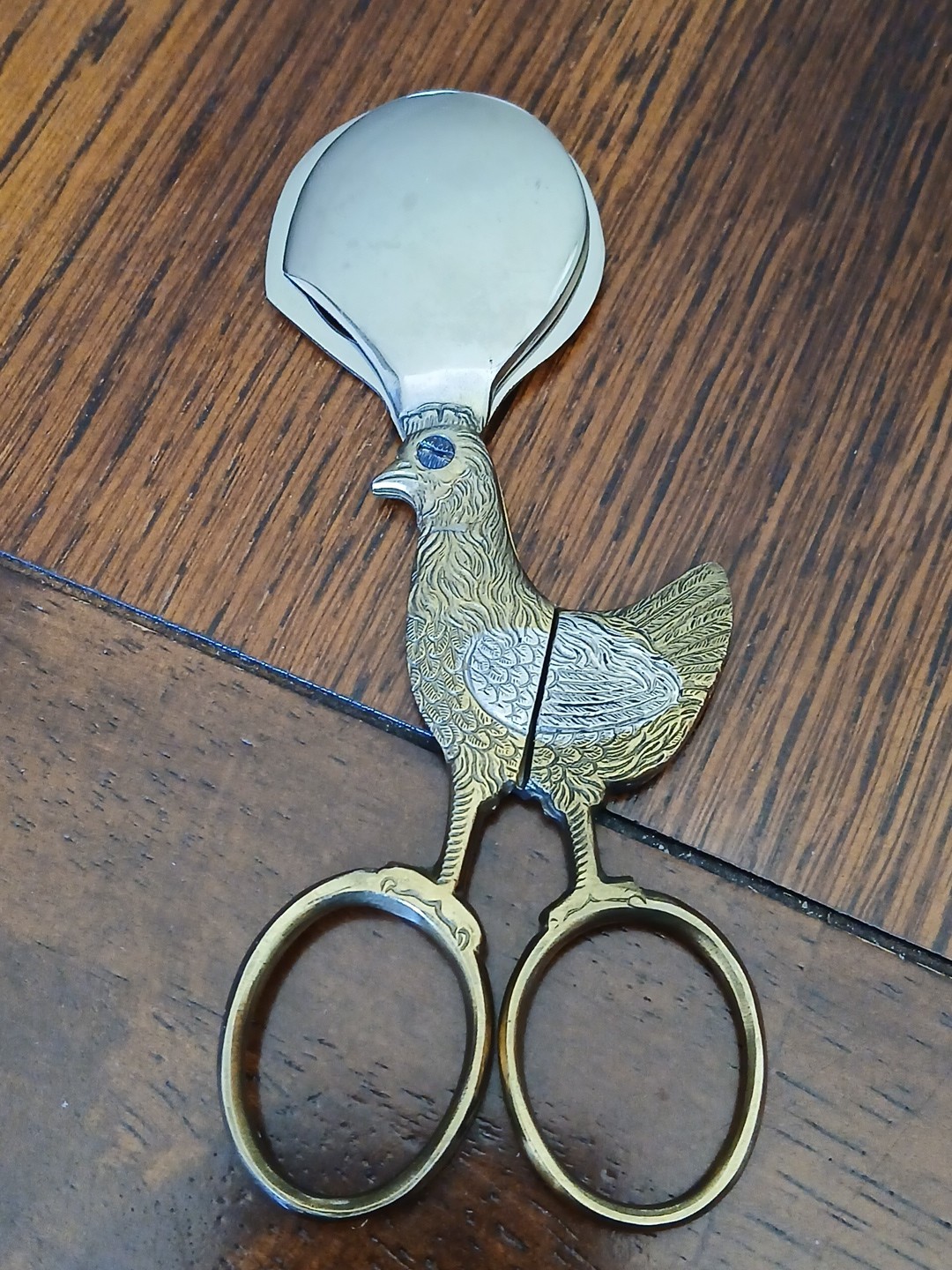 Dreizack Solingen Germany Egg Scissors Chicken Shaped Gold and Silver Tone