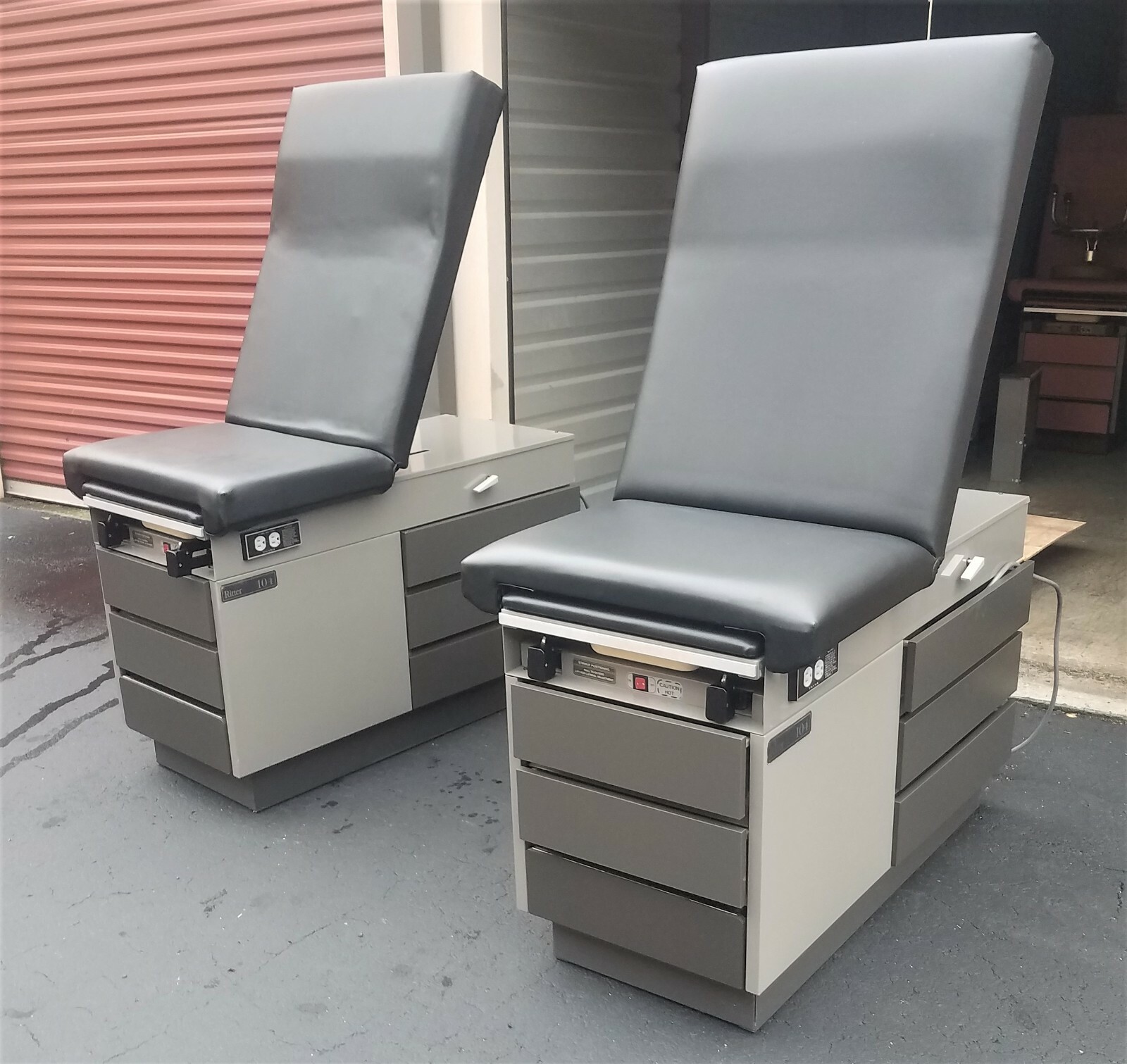 Ritter Midmark Exam Table 104 Silver Base Charcoal Drawers New Black Upholstery