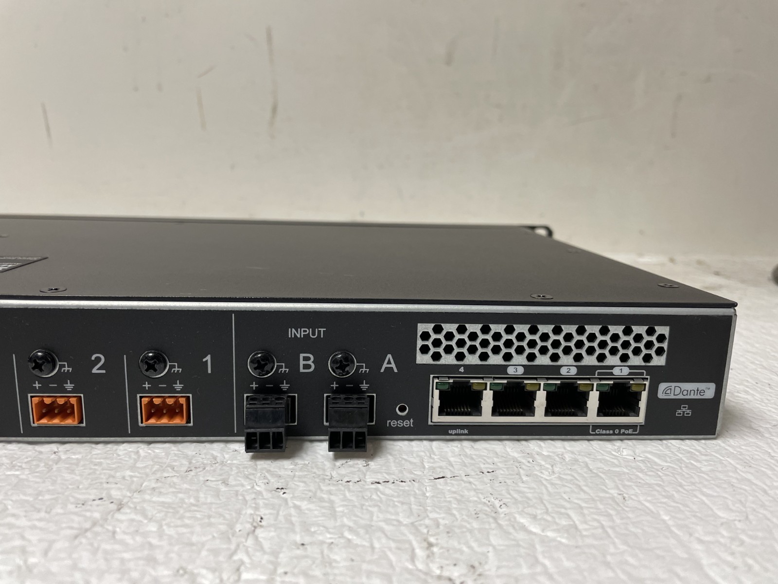 Shure MXWANI8 Microflex Wireless Audio Network Interface w/ Rack Ears