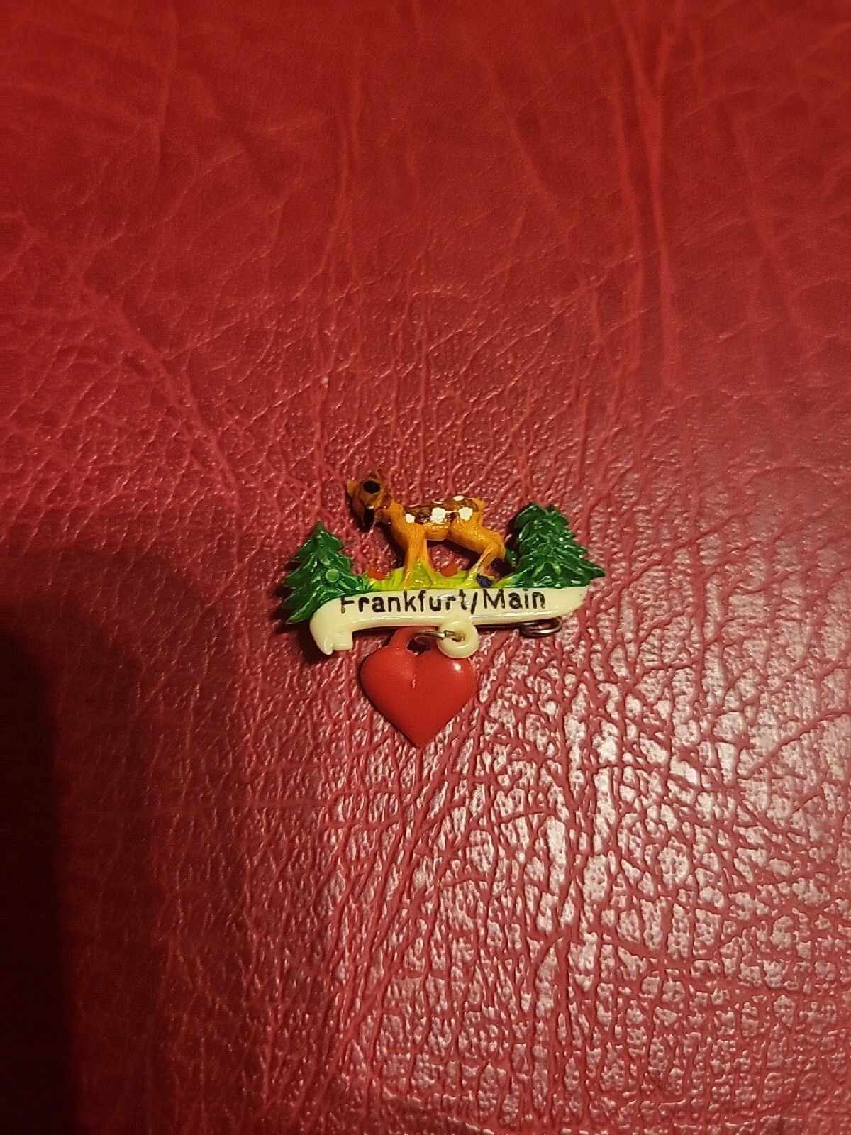 Pin hatpin hiking pin brooch Frankfurt Main