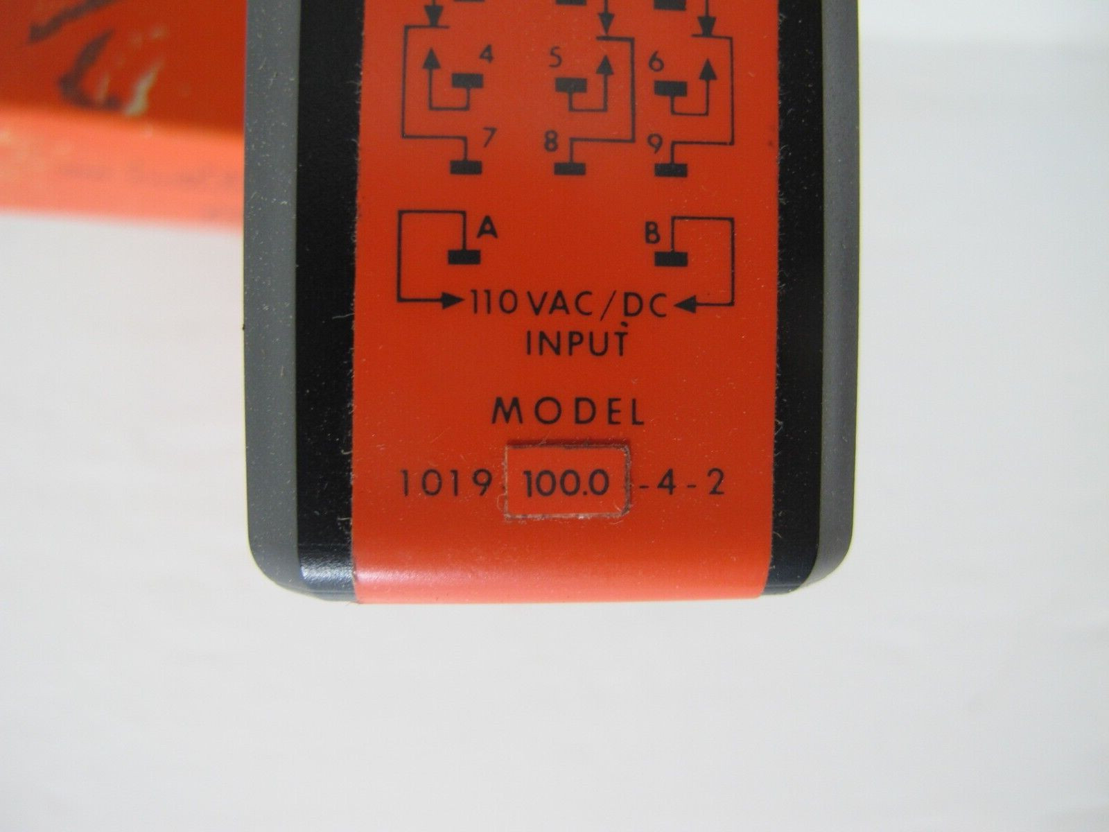 NEW ISSC 1019-100-4-2 Delay Relay Industrial Solid State Controls 101910042