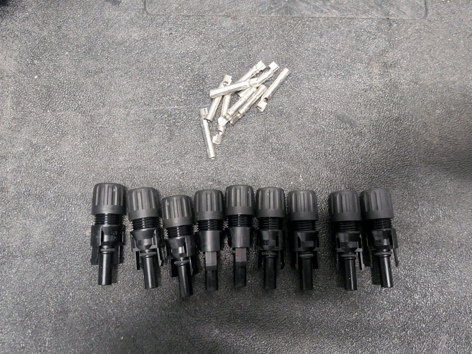(C) Enphase E486079 PV Connector 740-00661-03 Male 250VAC 20A New, Lot of 9