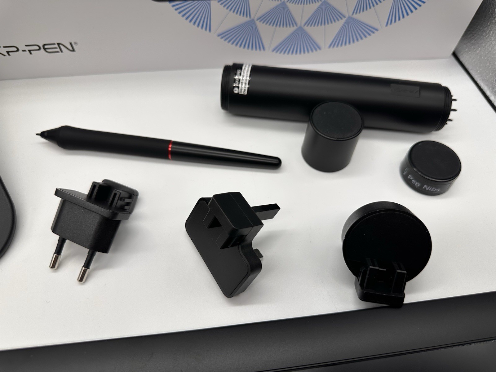 XP-Pen Artist 12 Pro Drawing Tablet - MISSING CORDS
