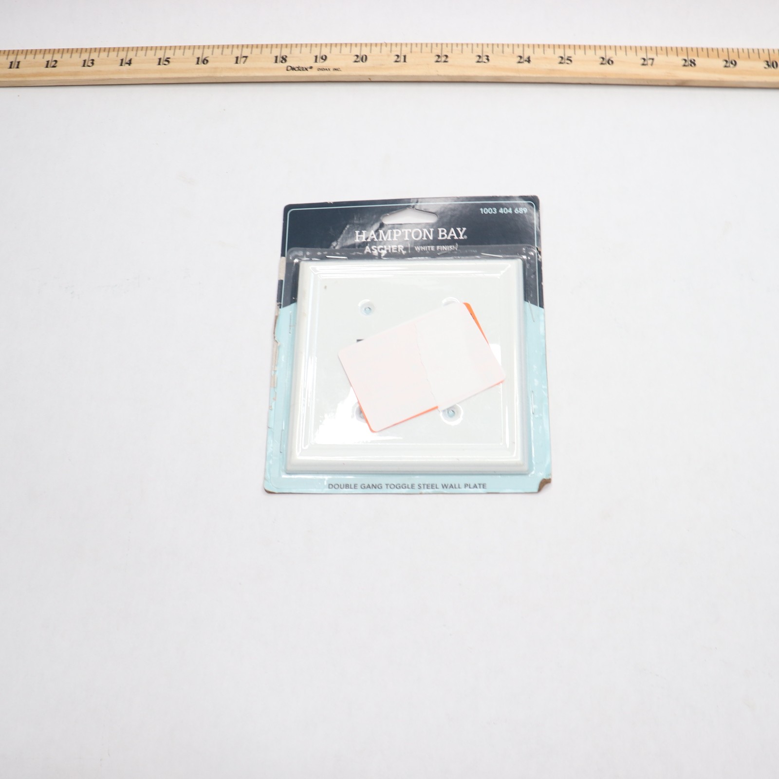 Hampton Bay Ascher Toggle Wall Plate Steel White 2-Gang 149TTWHB