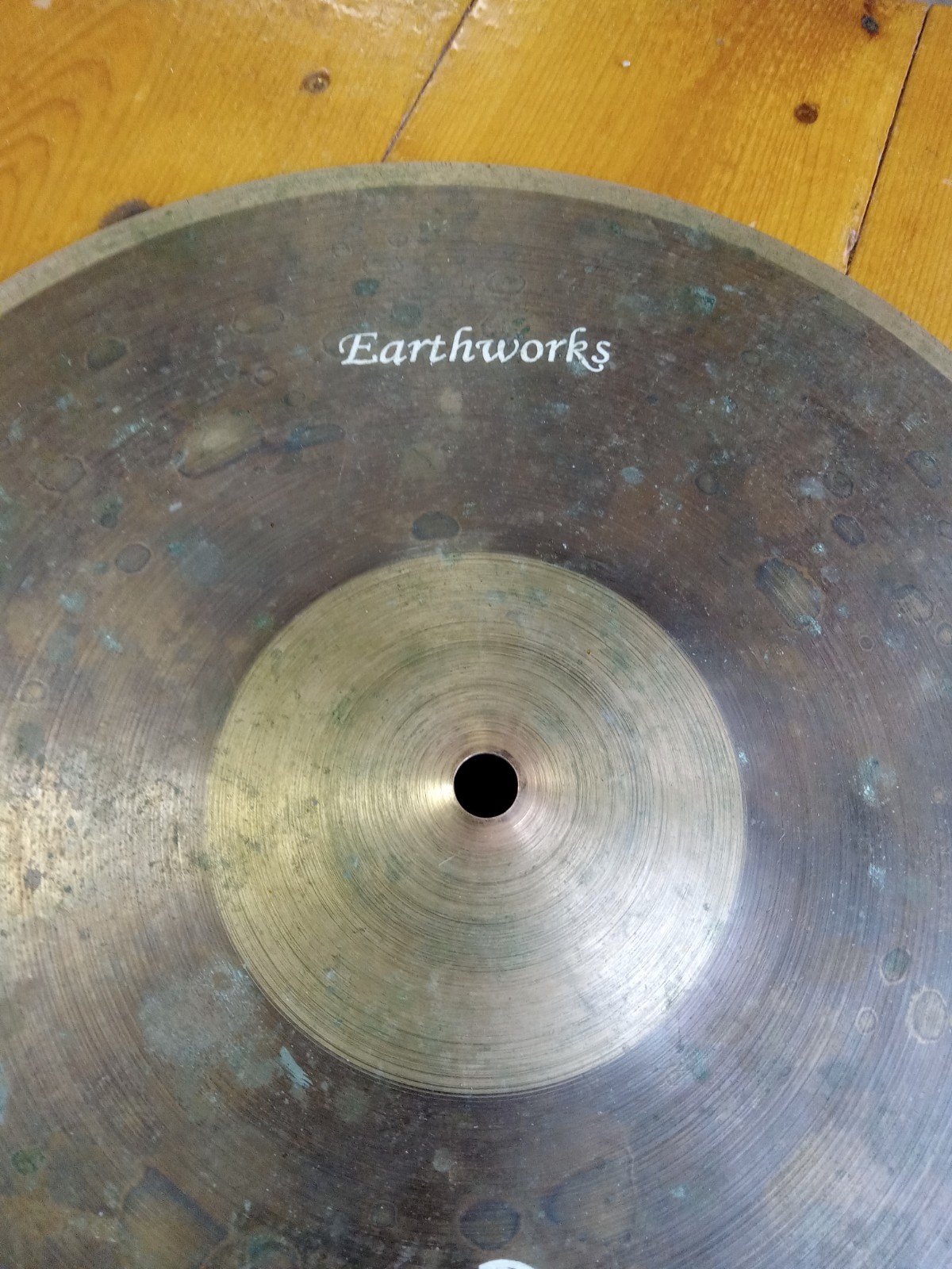 Saluda Earthworks 15" Pair (P03065895) No Issues Strait