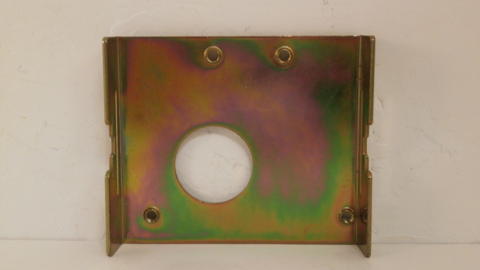SQUARE D CHANNEL MOUNTING BRACKET 9065 SM2 *NEW SURPLUS*