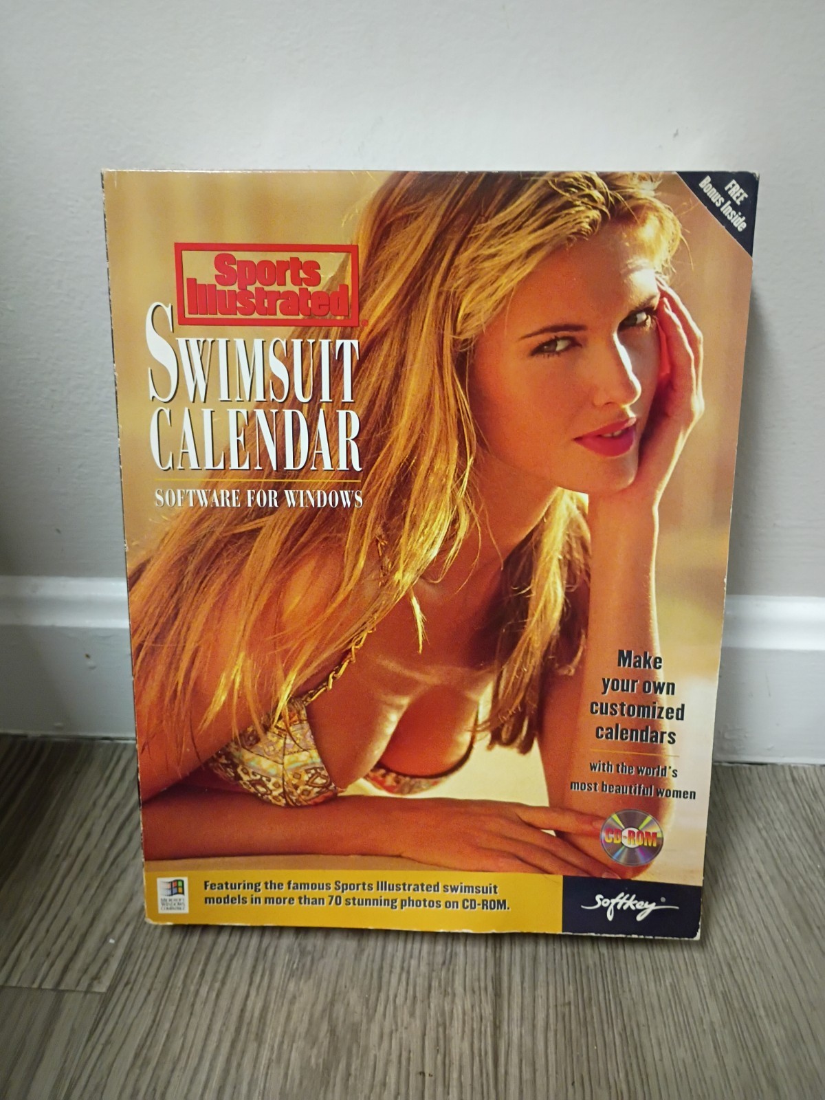 VTG 1994 Softkey Sports Illustrated Swimsuit Calendar Software Big Box PC New