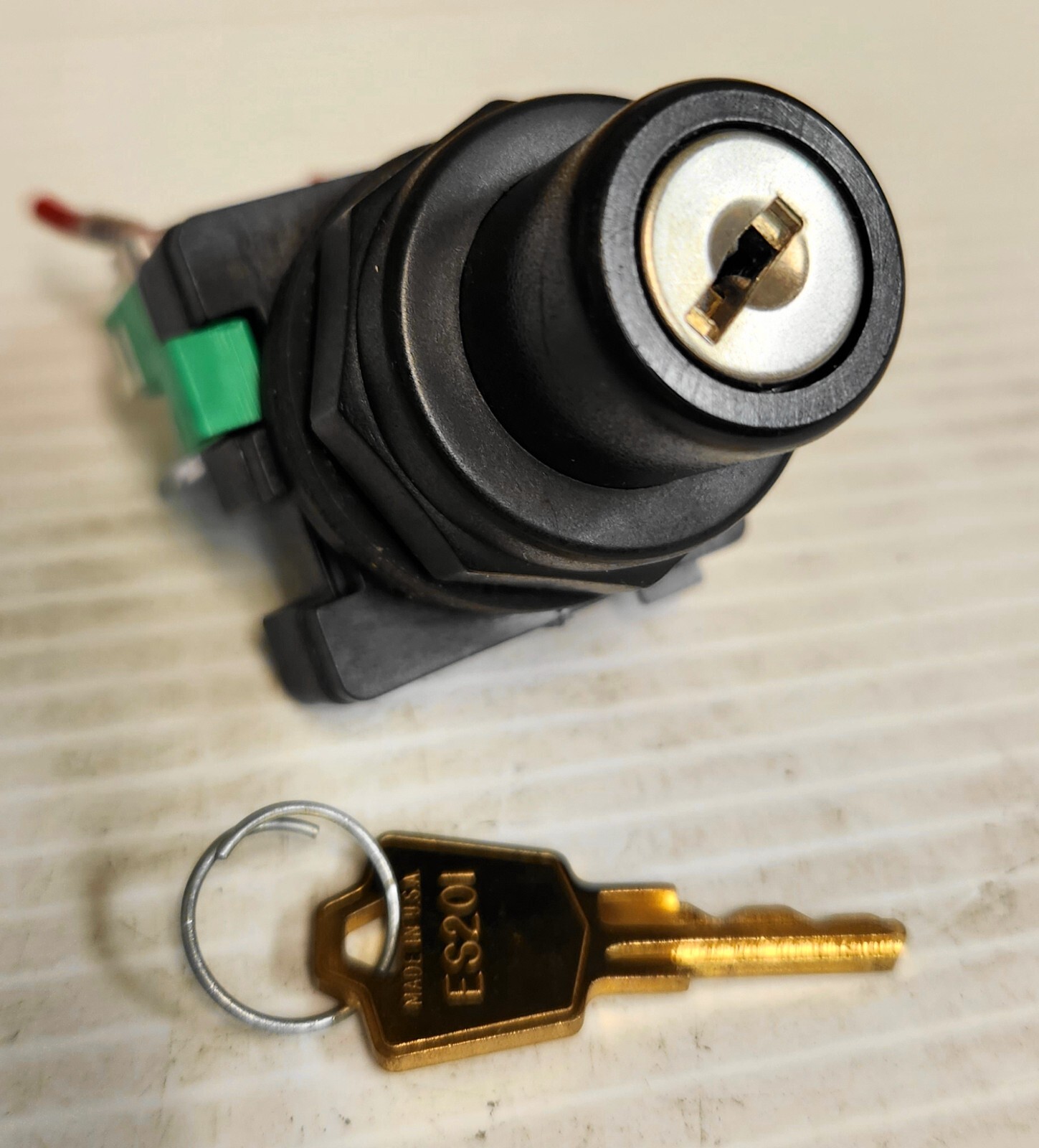 C3Controls 30mm Keyed Selector Switch 2-position Maintained Contact Block NO