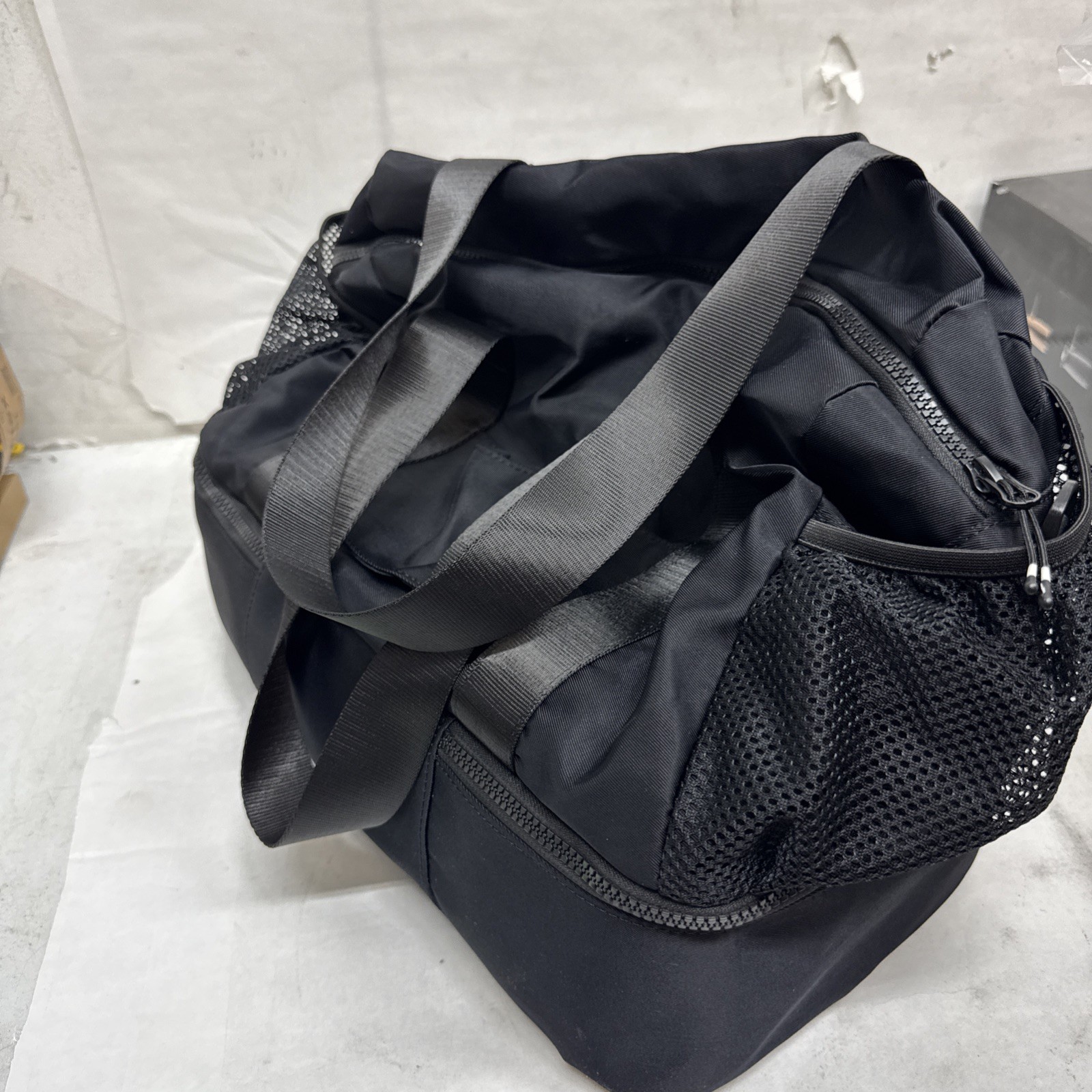 NEW Fabletics The Essential Gym Bag - Black
