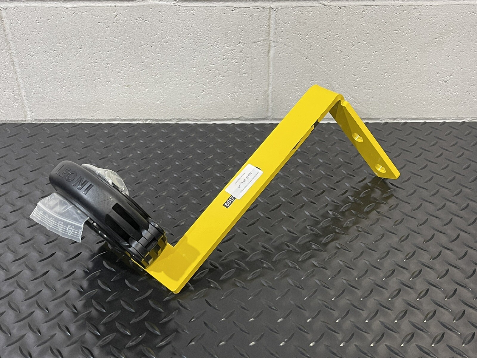 LEONI B01744-37GB ROBOTIC CABLE MANAGEMENT