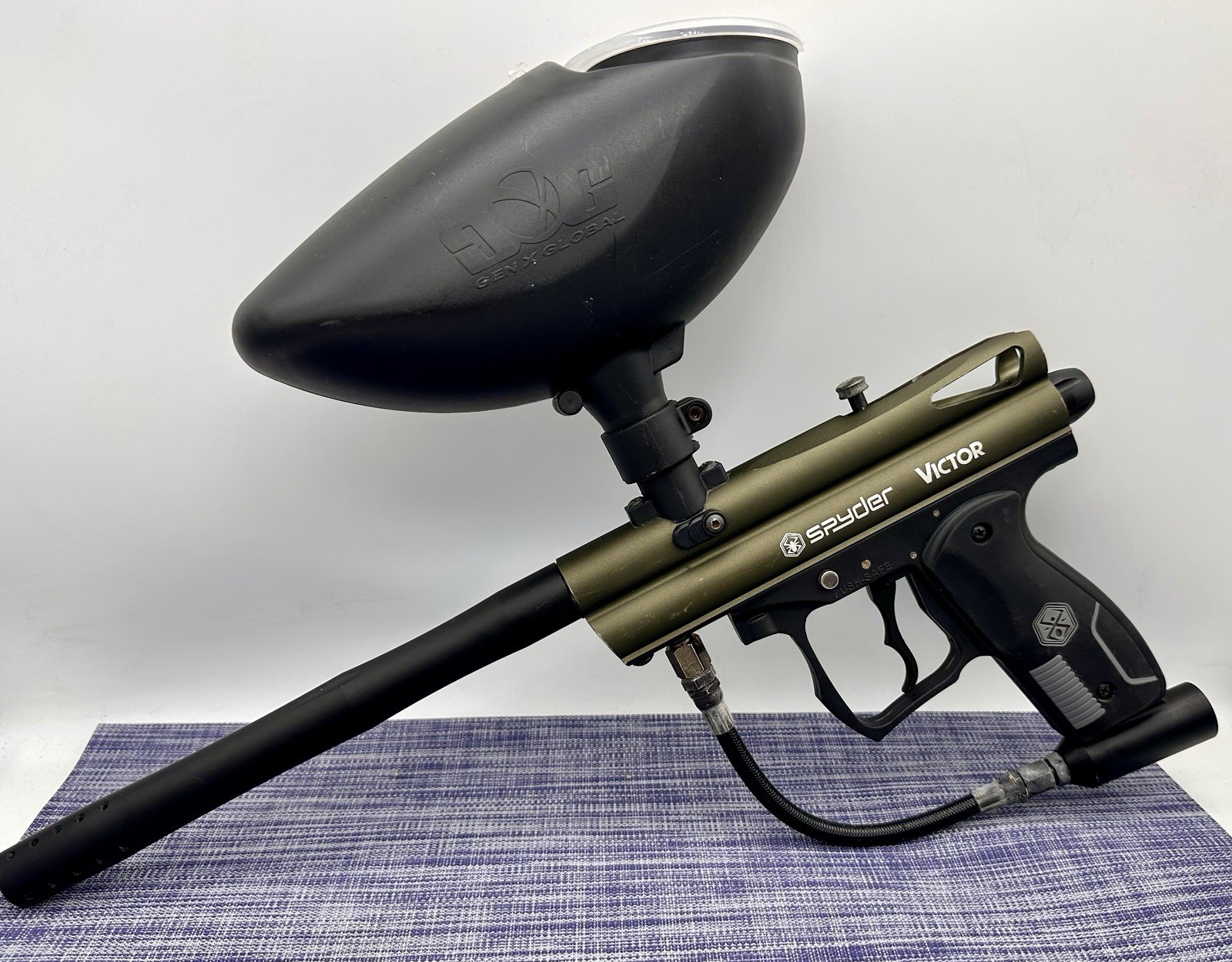 Spyder Victor Paintball Gun Green Metal With Black Carbon Barrel D28 - L1