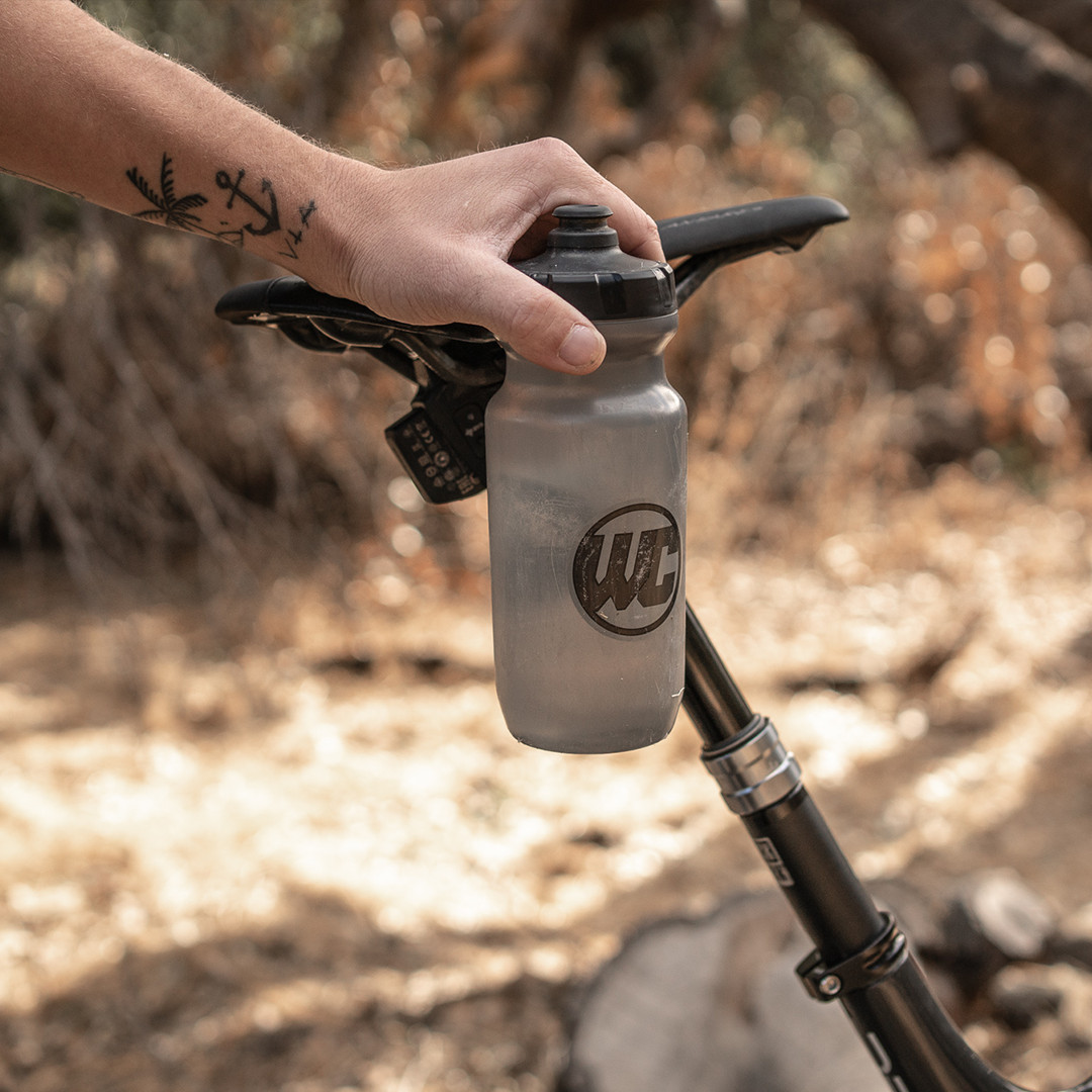 Worldwide Cyclery Water Bottle 21oz. Stealth Logo