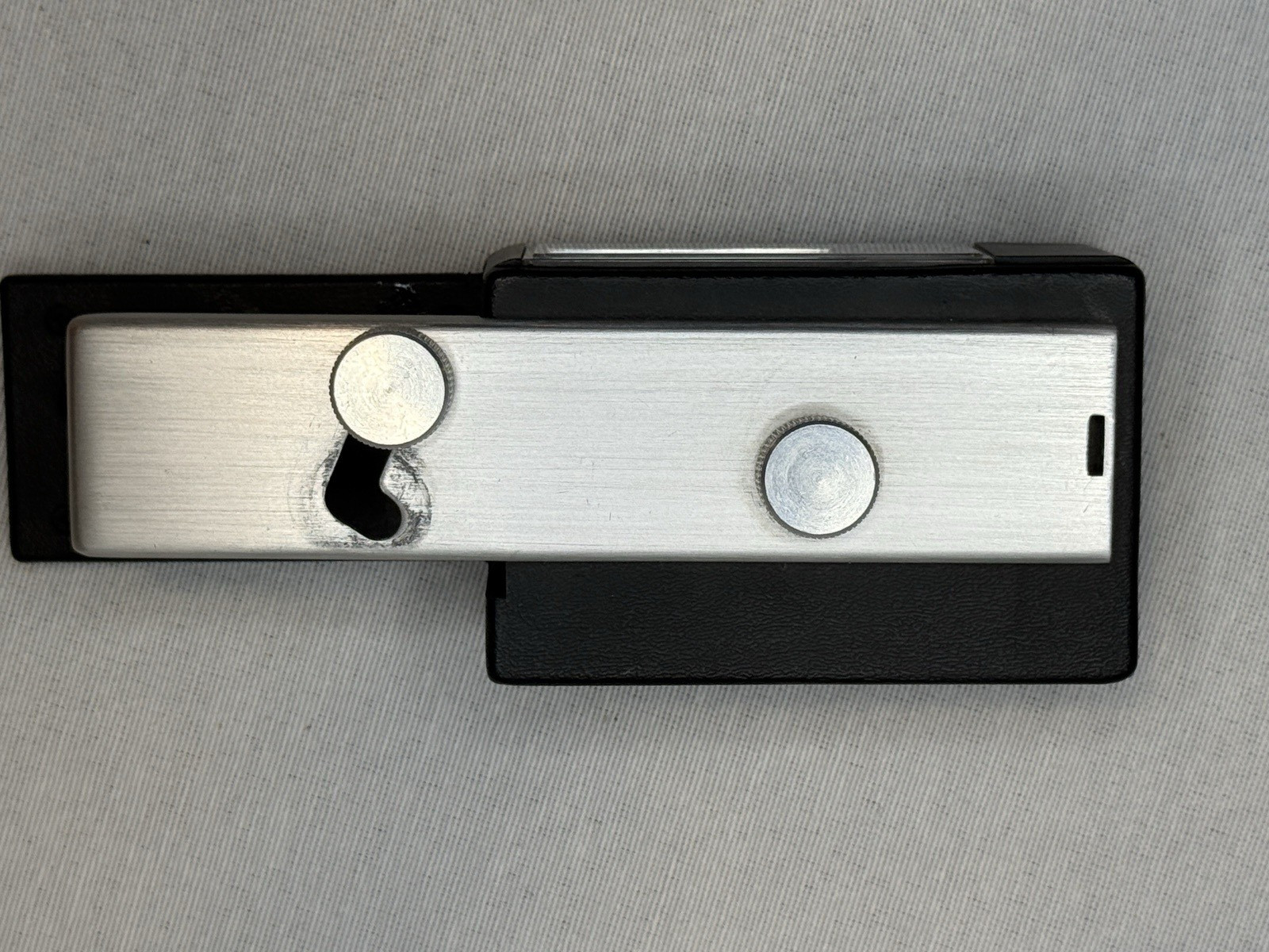 Vintage ITT MagicFlash Electronic Strobe Flash for 110 Magicube cameras