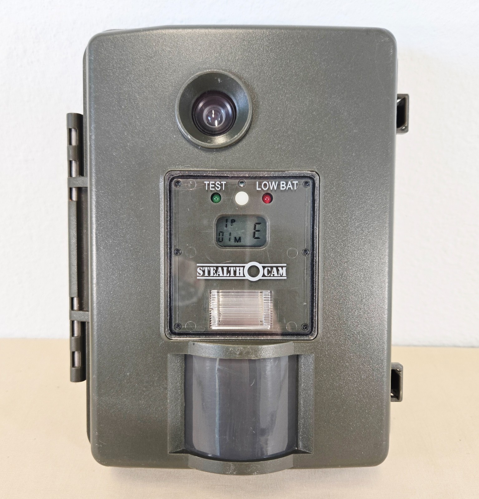 Vintage Stealth Cam MC2-GV 35mm Film Motion Detector Trail Camera Wildlife Works