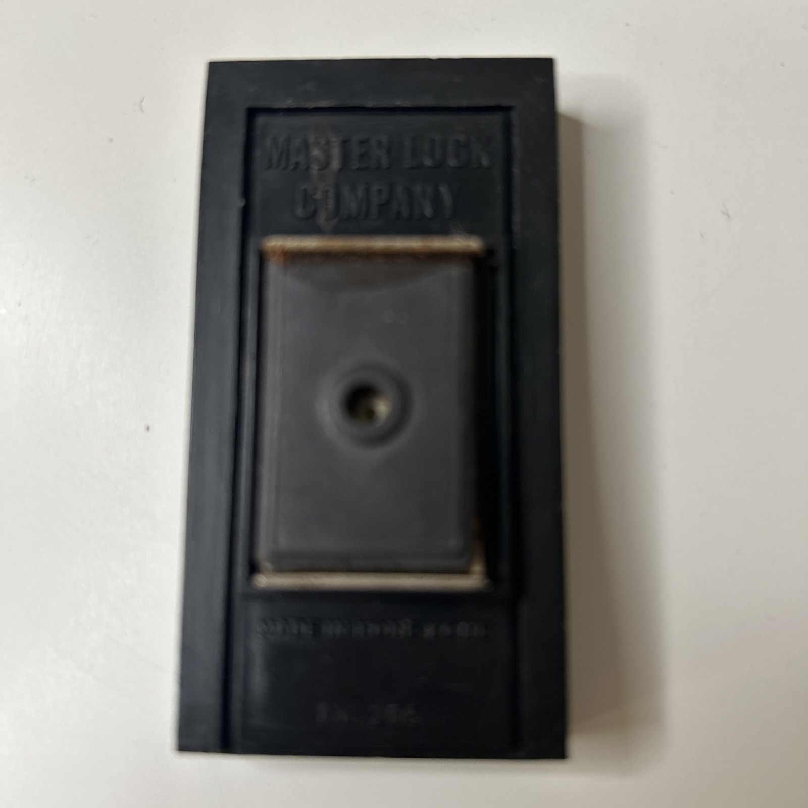 Magnet key Case Locker safe hide the key By Master Lock