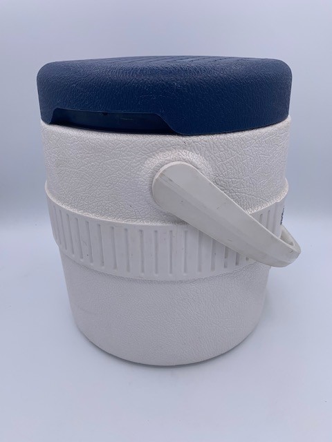 Vintage 1985 Igloo 1 Gal Cooler - Good Condition