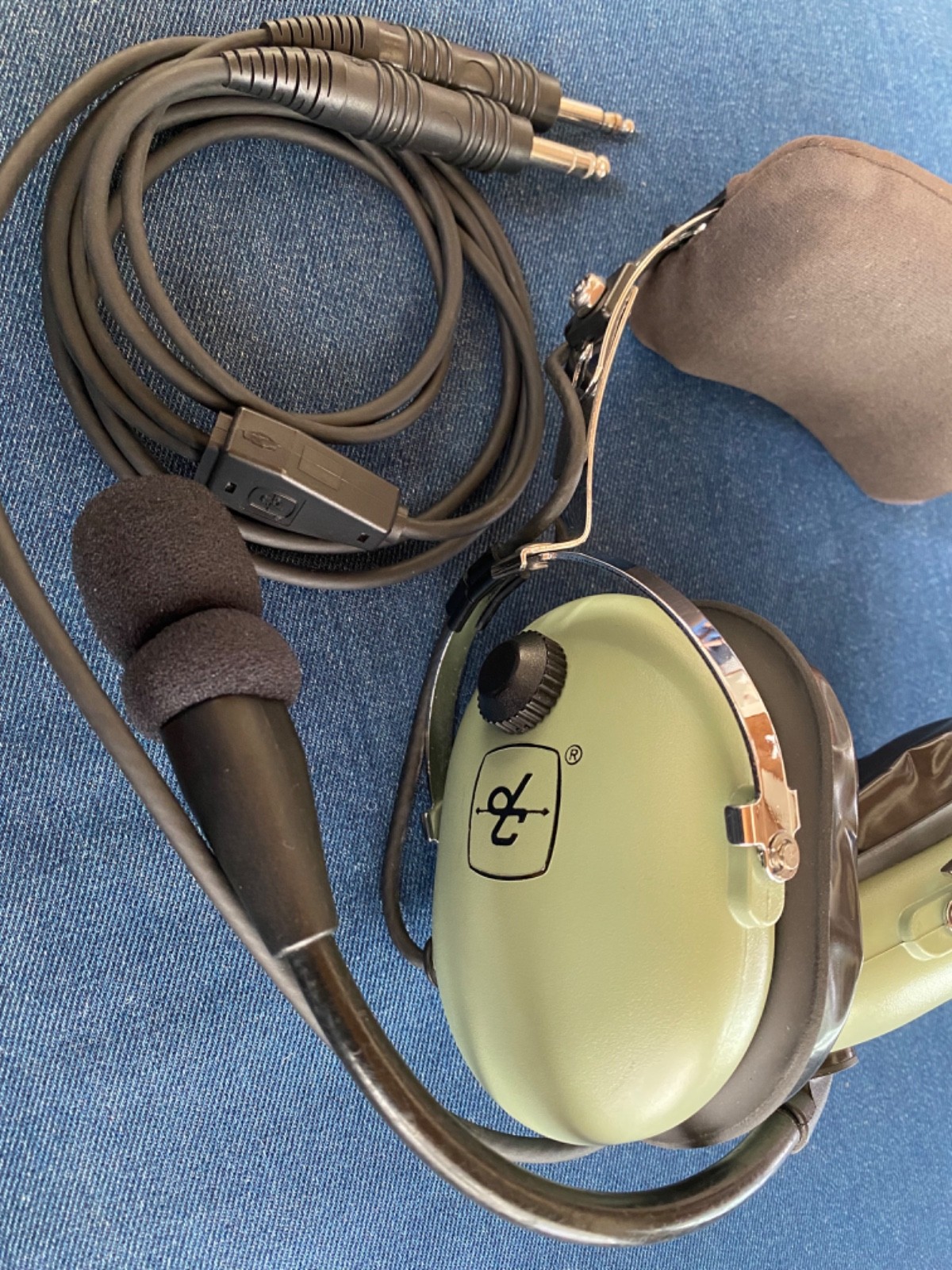 David Clark H10-13S Stereo Aviation Dual-Plug Headset