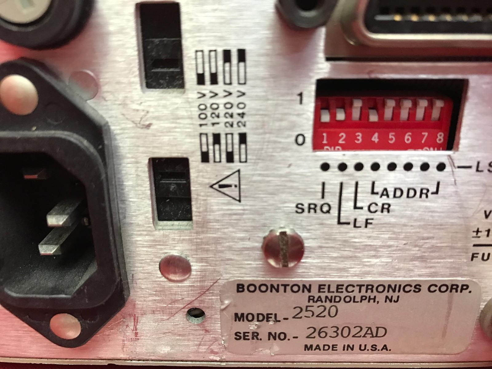 BOONTON 2520 RF CALIBRATOR S/N 26302AD