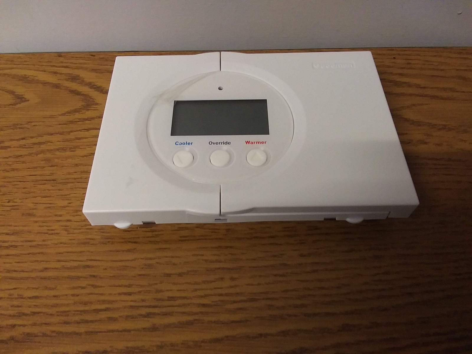 GOODMAN TSTATG2200C NON-PROGRAMMABLE DIGITAL THERMOSTAT, 2 HEAT 2 COOL, 24 VAC