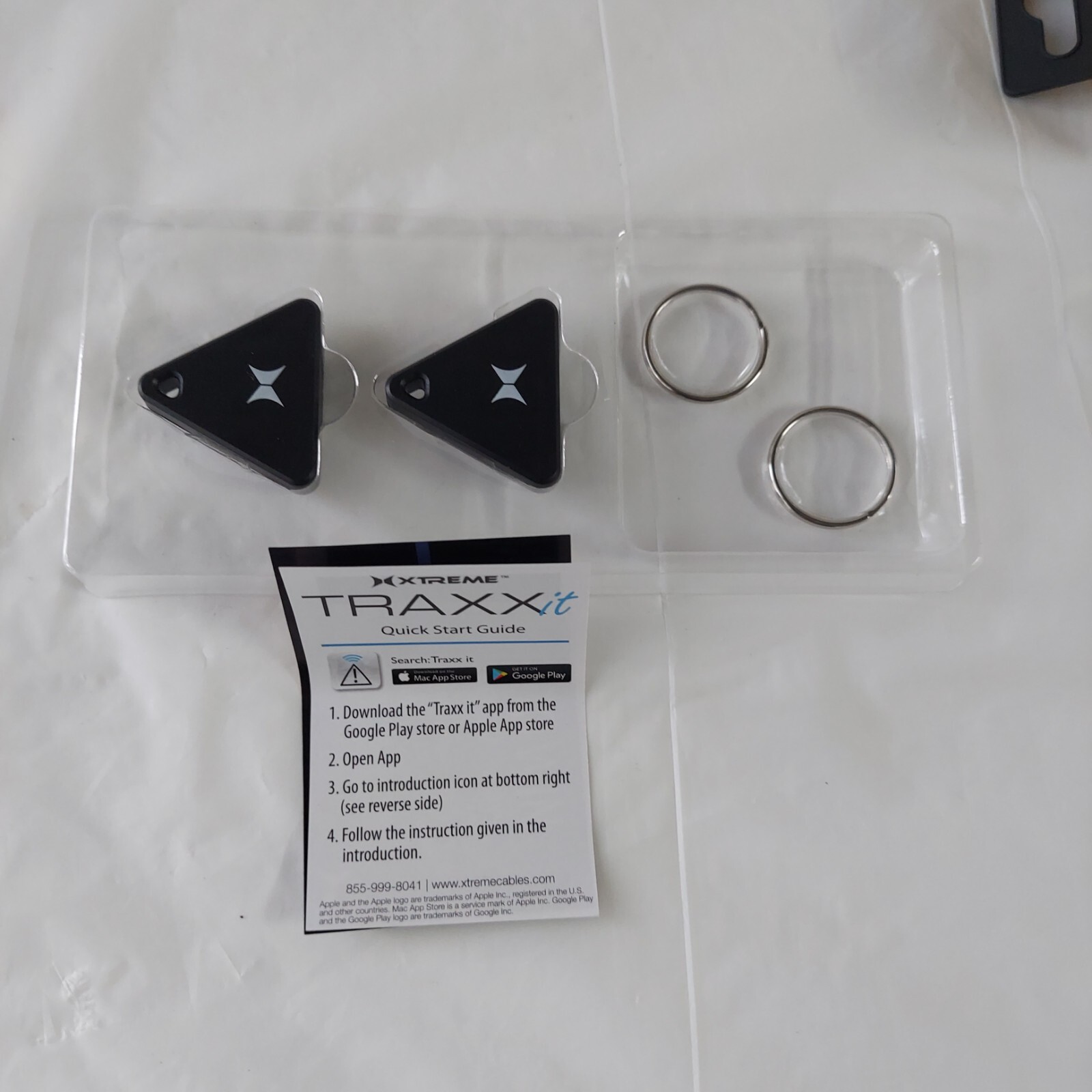Xtreme Black TraxxIt Bluetooth Key Tracker
