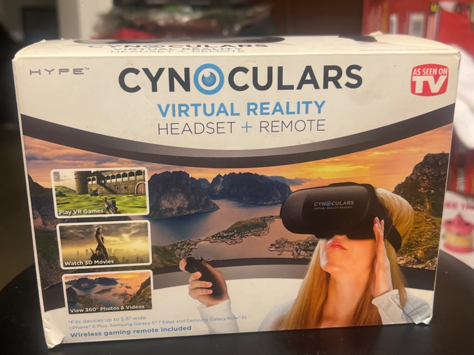 Cynocular's VR Virtual Reality App 3D Glasses Adjustable Headset Plus Remote New