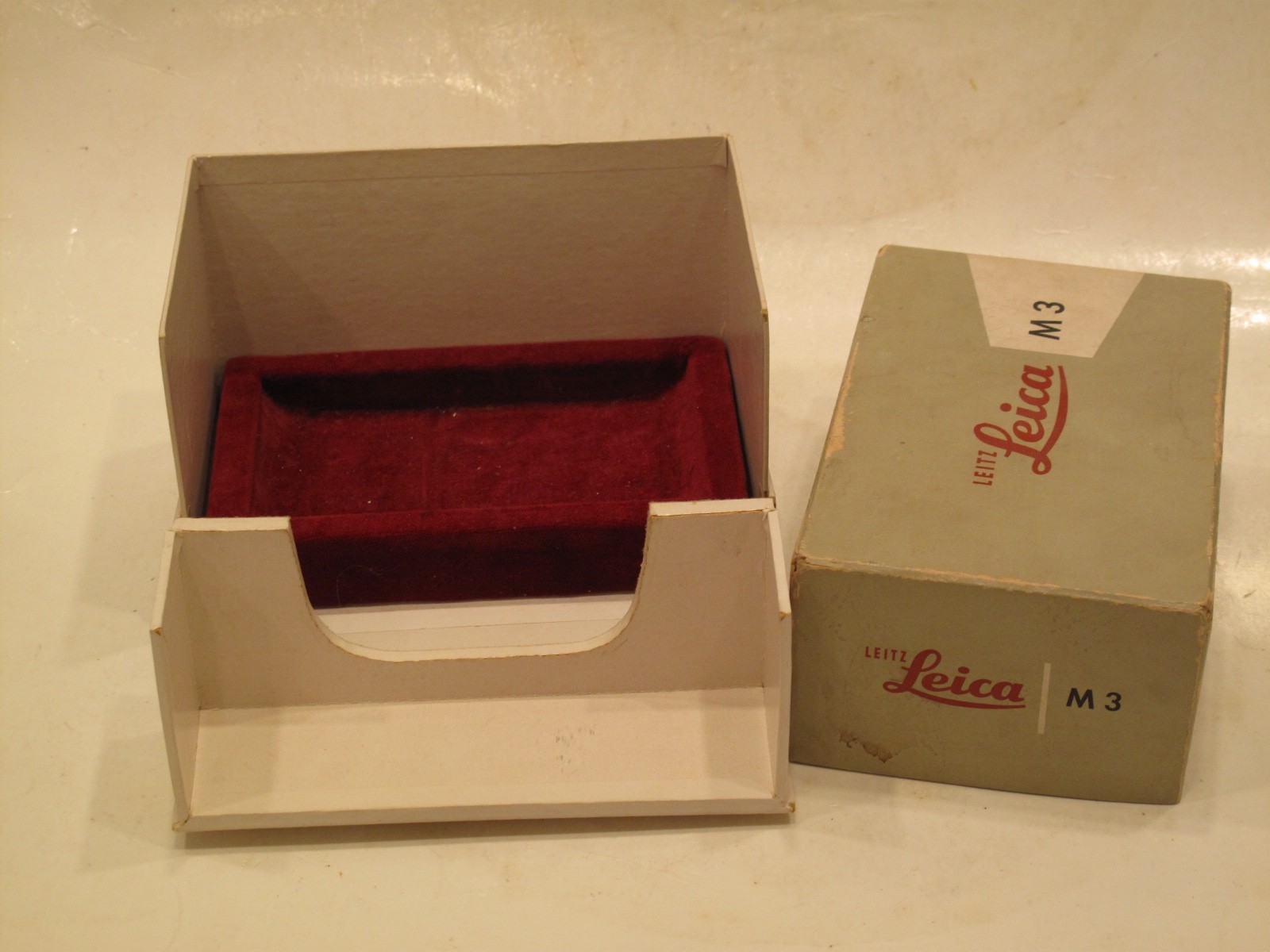 Leica M3 camera BOX ONLY, US SELLER "LQQK"