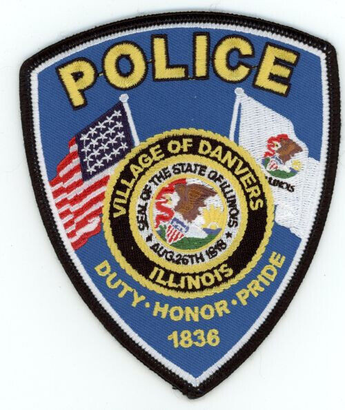 ILLINOIS IL DANVERS POLICE NICE SHOULDER PATCH SHERIFF